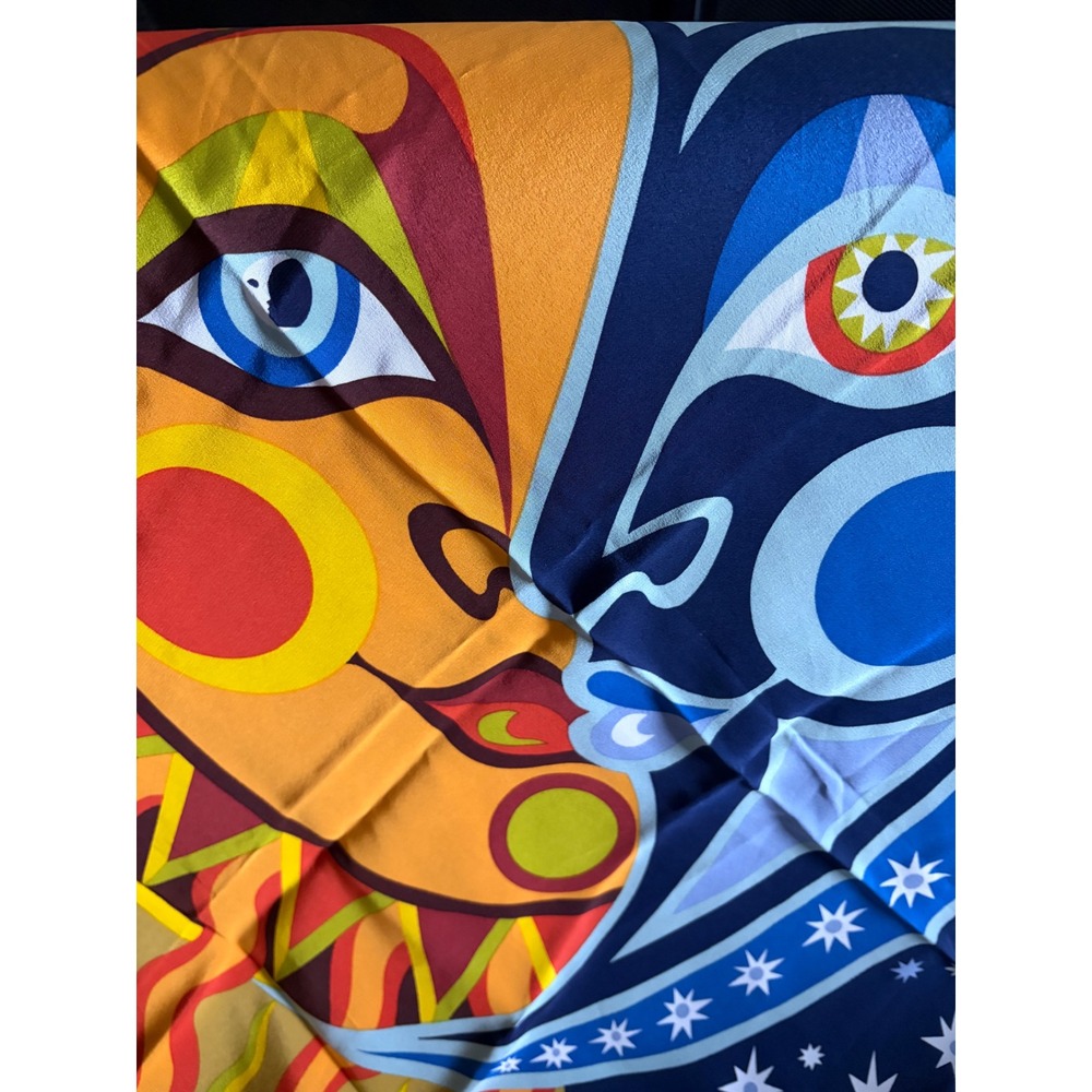 Vintage Bob Mackie 100% Silk Scarf Sun Moon Celestial Wearable Art NWT 38x38 - Picture 9 of 13